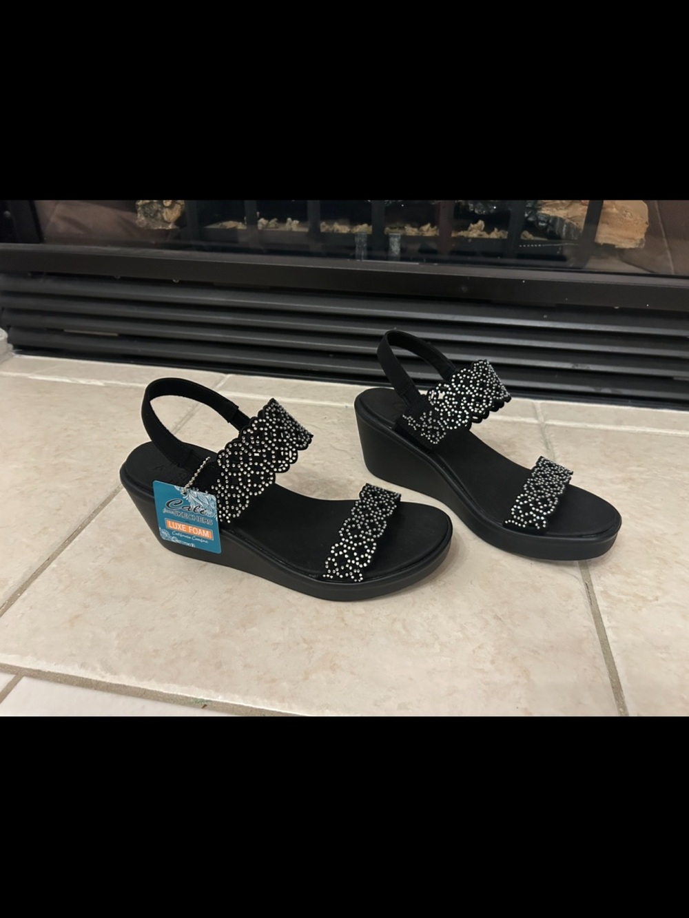 New black Skechers Women's Rumble On Sassy Dayz Wedge Slip On Sandals - Size 9 - Picture 12 of 15